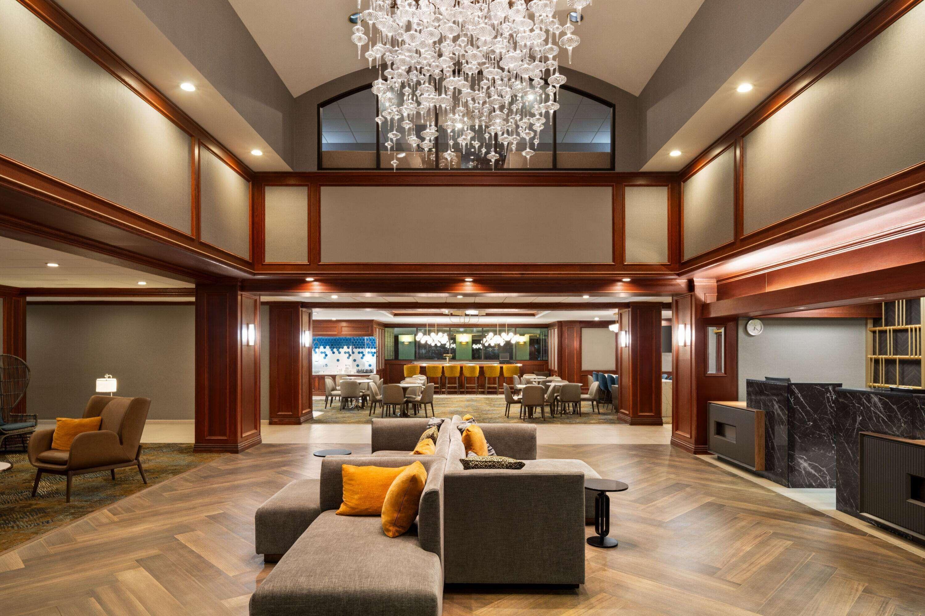 Where to Stay Near Demetral Field: 3 Airport Hotels in Madison