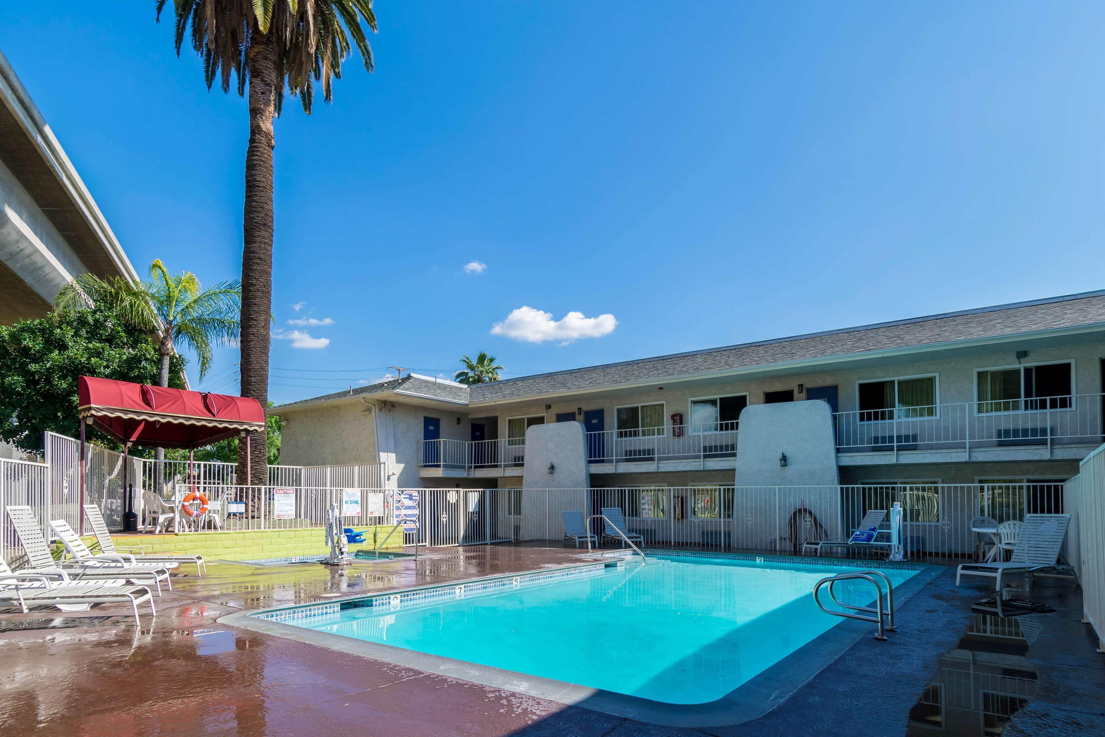 8 Airport Hotels Close to San Bernardino Regional Parks